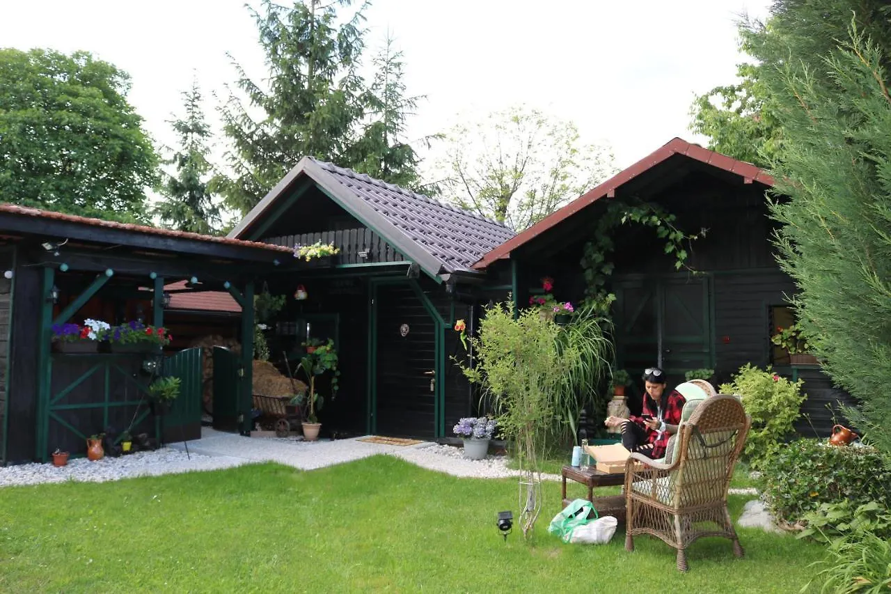 Alloggio in famiglia Frenkcottage 5 Km From The Airport- Free Transportation Šenčur
