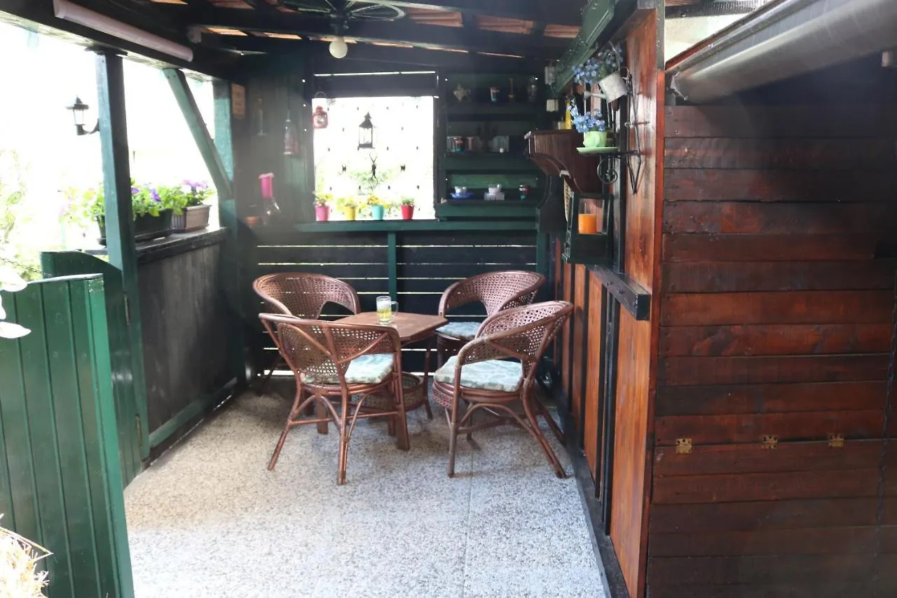 Frenkcottage 5 Km From The Airport- Free Transportation Šenčur 0*,  Slovenia