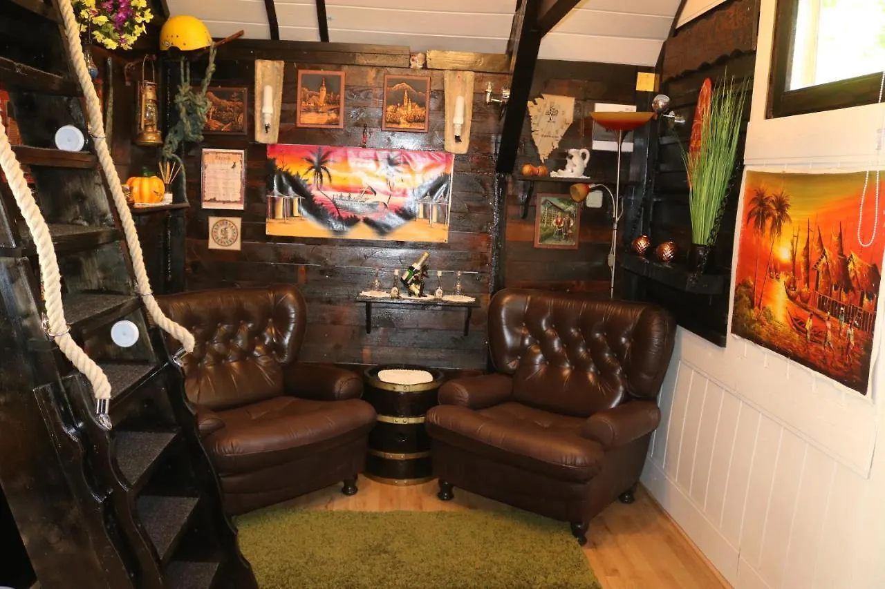 Frenkcottage 5 Km From The Airport- Free Transportation Šenčur 0*,