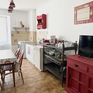 En Rez-de-chaussée équipé Appartement Jullianges