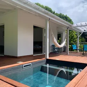 L'amandier Hébergement de vacances Terre-De-Haut